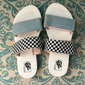 Vans Women's Cayucas Slide Mega Platform Casual Sandals Size 7